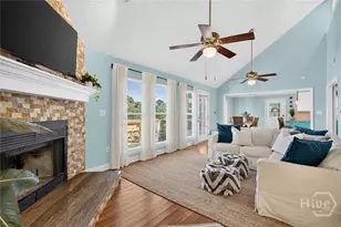 125 S Campbell Ave, Tybee Island, GA 31328 - Photo 2