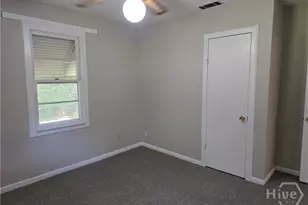404 E Moore St, Bloomingdale, GA 31302 - Photo 14