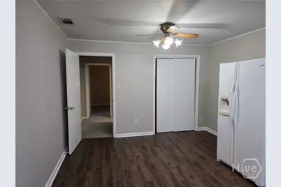 404 E Moore Street, Bloomingdale, GA 31302 - Photo 8