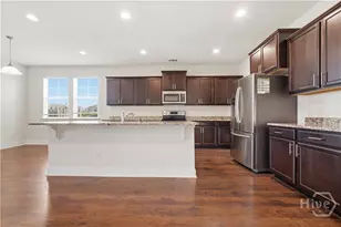 105 Grimsby Rd, Savannah, GA 31407 - Photo 10
