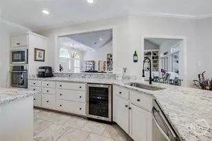 3 Oak Park Pl, Savannah, GA 31405 - Photo 18