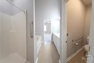 80 Stonelake Cir, Savannah, GA 31419 - Photo 8
