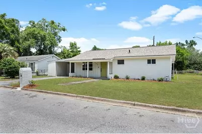 2222 E 58th Street, Savannah, GA 31404 - Photo 2