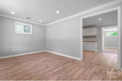2222 E 58th Street, Savannah, GA 31404 - Photo 6