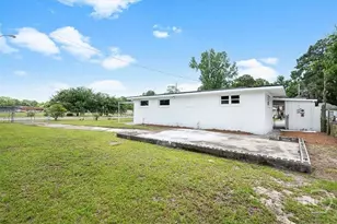 2222 E 58th St, Savannah, GA 31404 - Photo 4