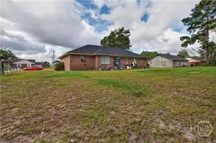 33 W Kenny Dr, Hinesville, GA 31313 - Photo 20