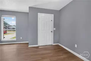 33 W Kenny Dr, Hinesville, GA 31313 - Photo 24