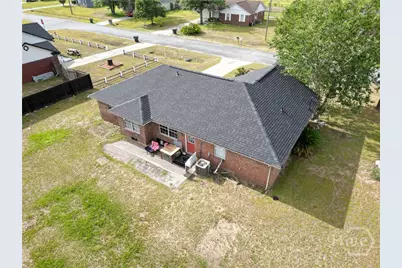 33 W Kenny Drive, Hinesville, GA 31313 - Photo 14
