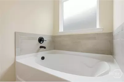 191 Laguna Way, Savannah, GA 31405 - Photo 14