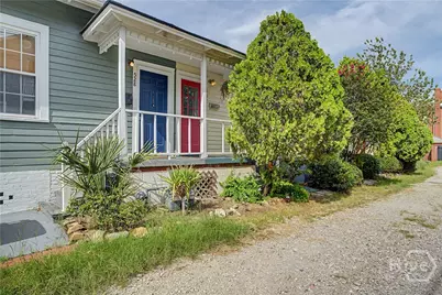 530 E Gordon Lane, Savannah, GA 31401 - Photo 1