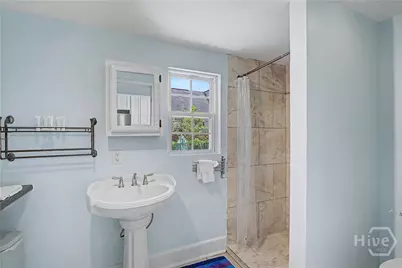 530 E Gordon Lane, Savannah, GA 31401 - Photo 14
