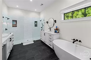 83 Crestwood Dr, Savannah, GA 31405 - Photo 30