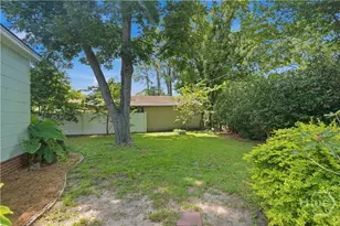 2412 E 40th St, Savannah, GA 31404 - Photo 18