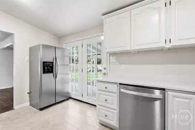 821 Walthour Road, Savannah, GA 31410 - Photo 18