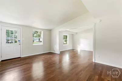 821 Walthour Road, Savannah, GA 31410 - Photo 8