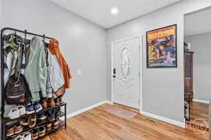 829 E 34th St, Savannah, GA 31401 - Photo 4