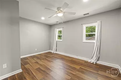 829 E 34th Street, Savannah, GA 31401 - Photo 44