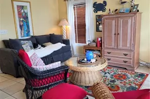9 17th Pl, Tybee Island, GA 31328 - Photo 6