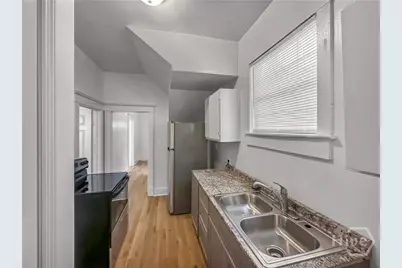 1022 W 46th Street, Savannah, GA 31405 - Photo 6