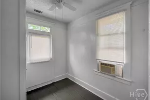 1022 W 46th St, Savannah, GA 31405 - Photo 16