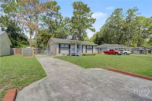 241 Pointe S Dr, Hinesville, GA 31313 - Photo 4