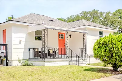 201 Lawton Avenue, Savannah, GA 31404 - Photo 1