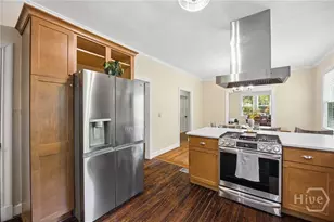 1204 E 52nd St, Savannah, GA 31404 - Photo 16