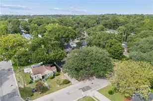 1406 E 34th St, Savannah, GA 31404 - Photo 34