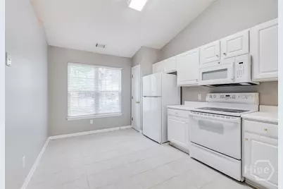 122 River Pointe Drive, Savannah, GA 31410 - Photo 2