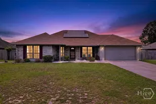 2140 Walberg Dr, Hinesville, GA 31313 - Photo 2