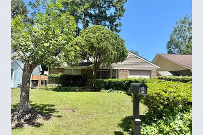32 N Berwick Drive, Savannah, GA 31406 - Photo 1