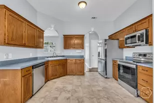 146 Steven St, Richmond Hill, GA 31324 - Photo 14