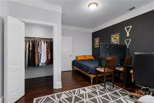 541 E Park Ave, Savannah, GA 31401 - Photo 24