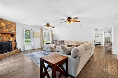 802 Walthour Road, Savannah, GA 31410 - Photo 10