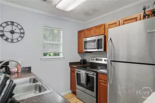 111 Crossover Ln, Savannah, GA 31410 - Photo 14
