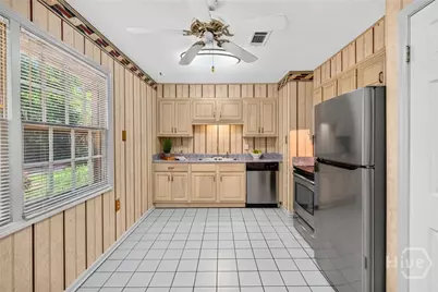615 Walthour Road, Savannah, GA 31410 - Photo 10