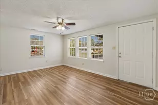 404 S Maple St, Springfield, GA 31329 - Photo 4