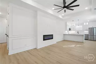 1228 E Anderson St, Savannah, GA 31404 - Photo 32
