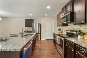 223 Bellflower Cir, Guyton, GA 31312 - Photo 8
