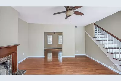 615 Price Street, Savannah, GA 31401 - Photo 6