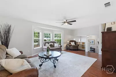 105 Montford Court, Savannah, GA 31410 - Photo 10
