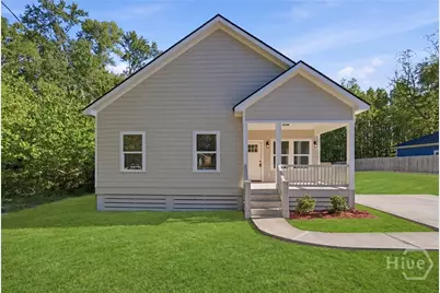 150 Darling Street, Savannah, GA 31408 - Photo 1