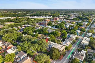 509 E Jones St, Savannah, GA 31401 - Photo 48