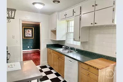 2 E 54th Street, Savannah, GA 31405 - Photo 6