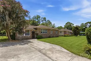 2359 Pinetree Rd, Savannah, GA 31404 - Photo 2