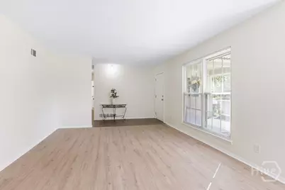 10613 Dorchester Road, Savannah, GA 31406 - Photo 6
