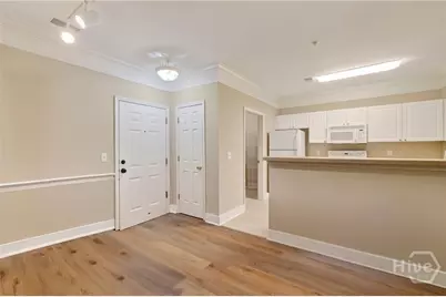 1329 Whitemarsh Way, Savannah, GA 31410 - Photo 16