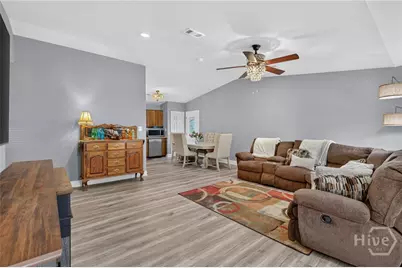 903 Poplar Street #B, Guyton, GA 31312 - Photo 6