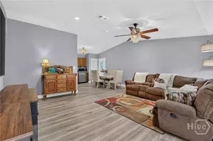 903 Poplar St, Guyton, GA 31312 - Photo 6