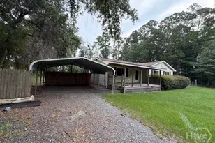 158 Golf Ln, Springfield, GA 31329 - Photo 2